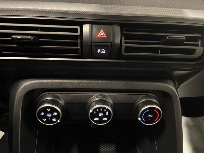 Citroen C3 Aircross nuova a Torino (11)