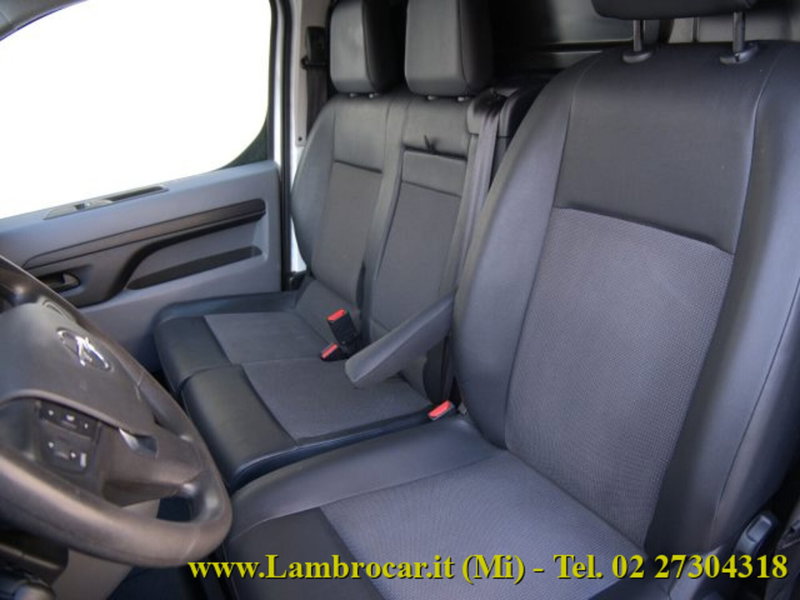 Opel Vivaro Furgone usata a Milano (3)