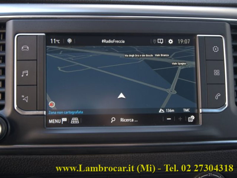 Opel Vivaro Furgone usata a Milano (7)