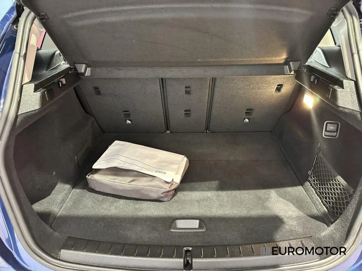 BMW Serie 2 Active Tourer usata a Bari (14)