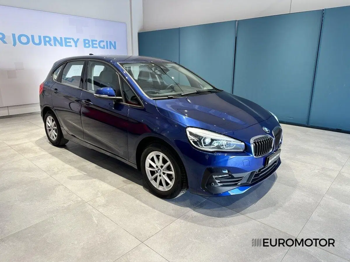 BMW Serie 2 Active Tourer usata a Bari (3)