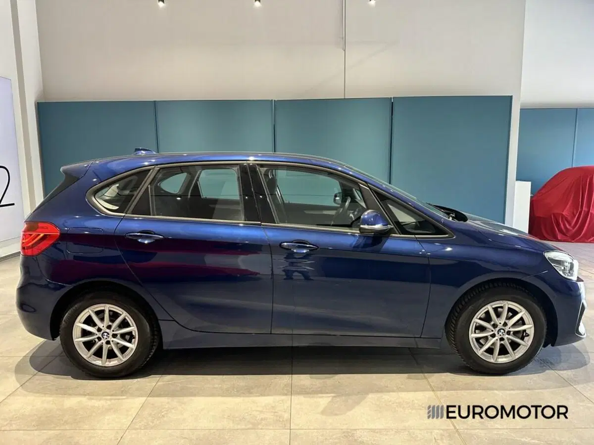 BMW Serie 2 Active Tourer usata a Bari (4)