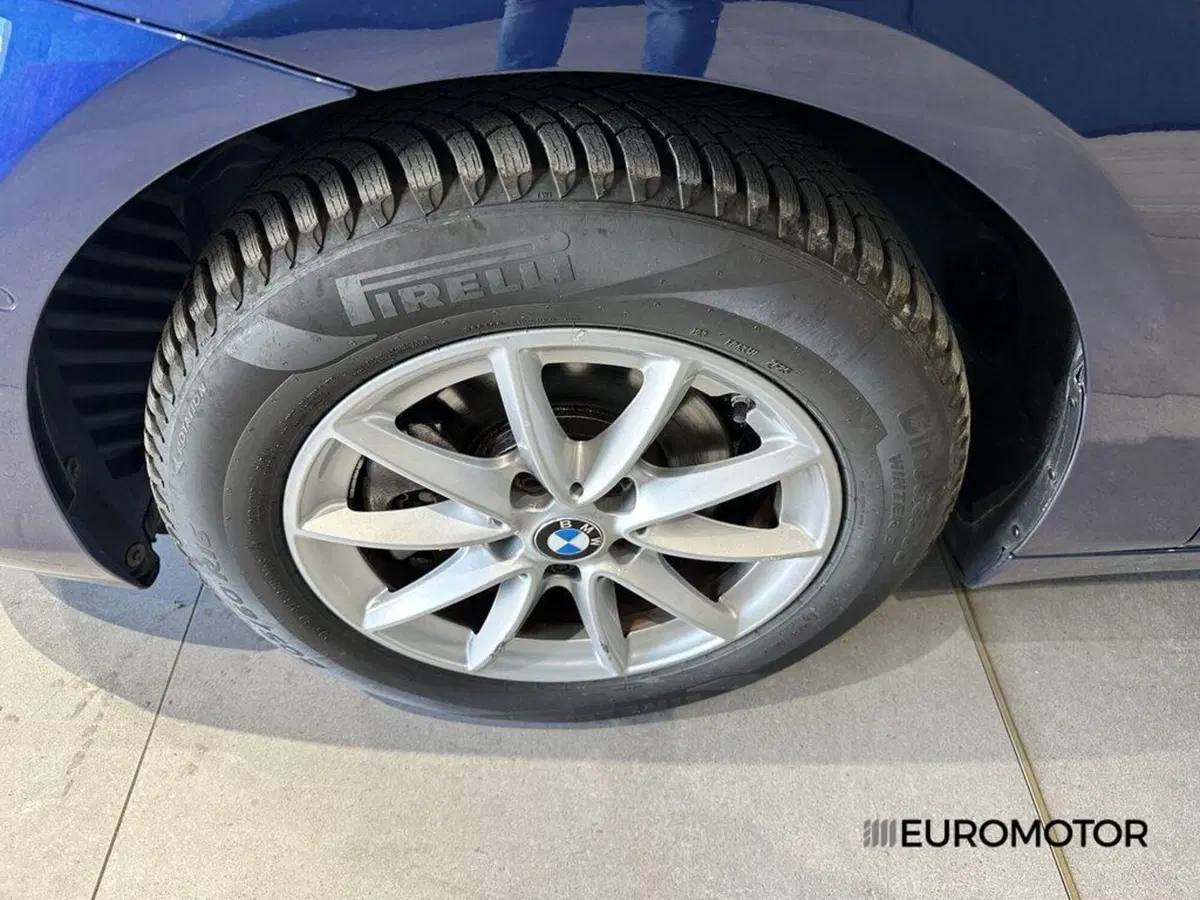 BMW Serie 2 Active Tourer usata a Bari (9)