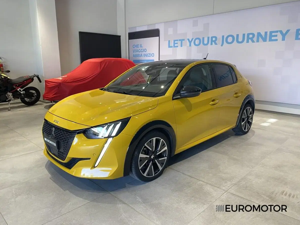 Peugeot 208 usata a Bari