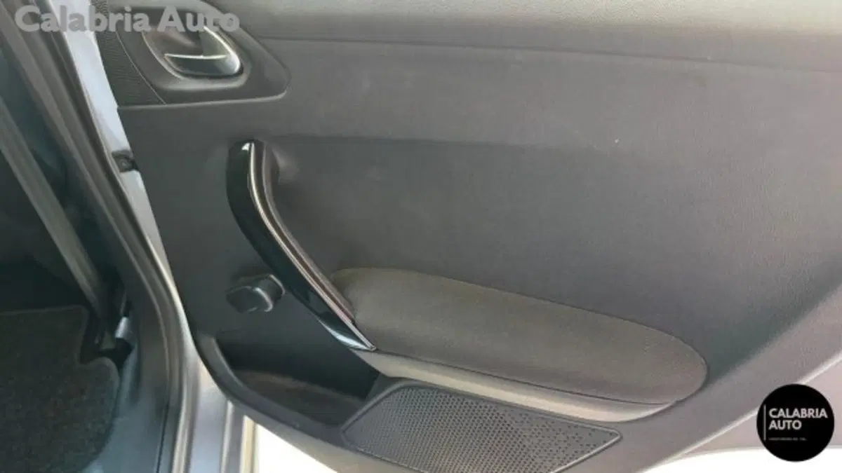 Peugeot 208 usata a Reggio Calabria (16)