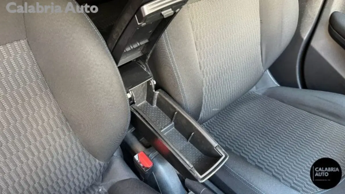 Peugeot 208 usata a Reggio Calabria (17)