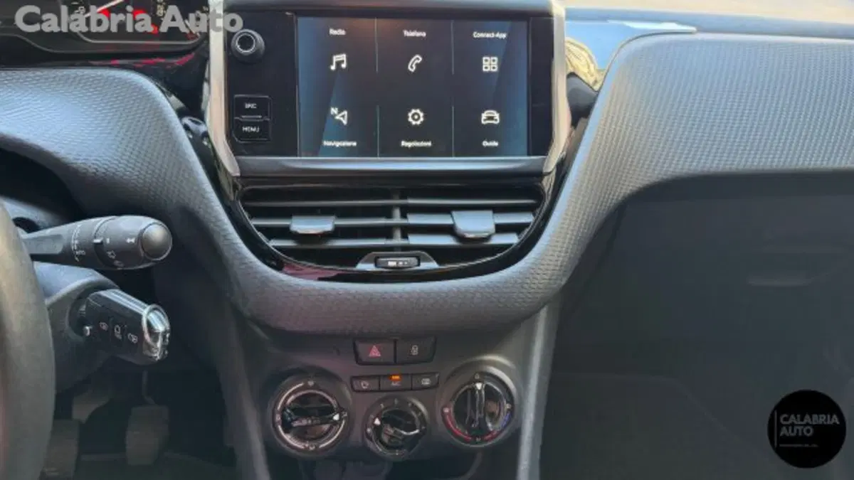Peugeot 208 usata a Reggio Calabria (19)