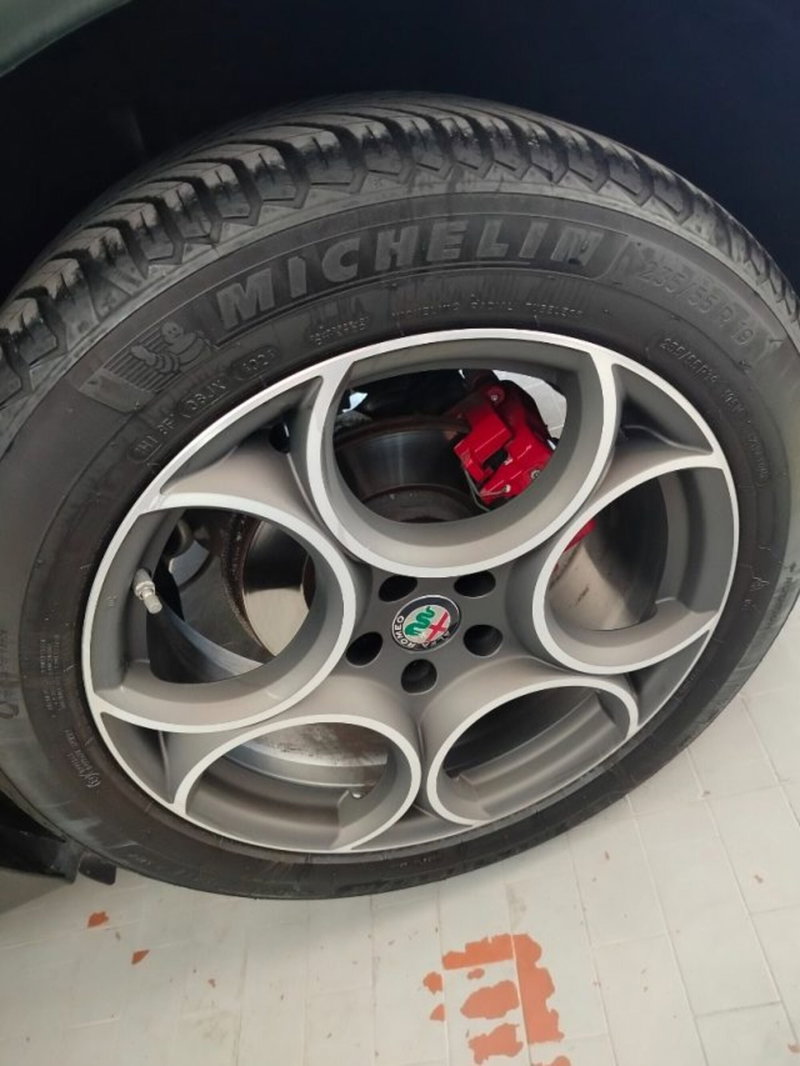 Alfa Romeo Stelvio usata a Forlì-Cesena (10)