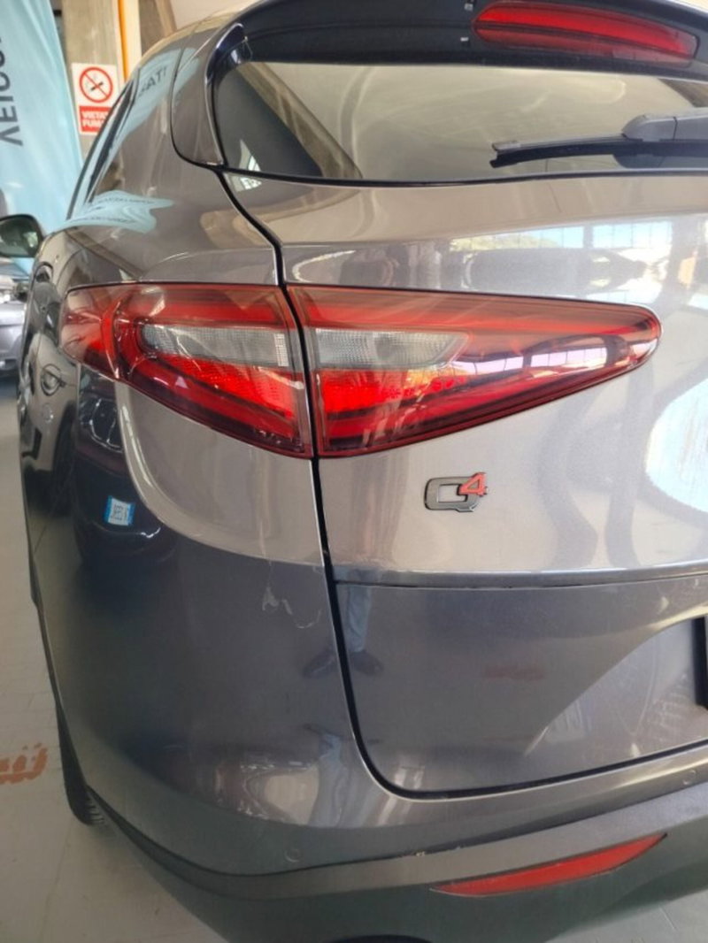 Alfa Romeo Stelvio usata a Forlì-Cesena (9)