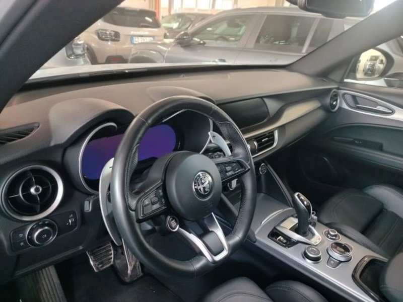 Alfa Romeo Stelvio usata a Forlì-Cesena (19)
