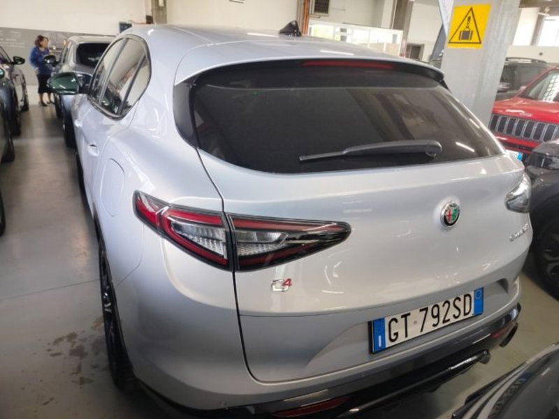 Alfa Romeo Stelvio usata a Forlì-Cesena (7)