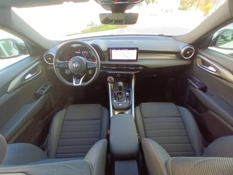 Alfa Romeo Tonale usata a Bari (17)
