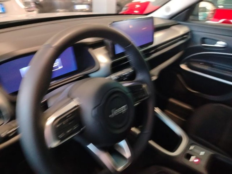Jeep Avenger usata a Forlì-Cesena (17)