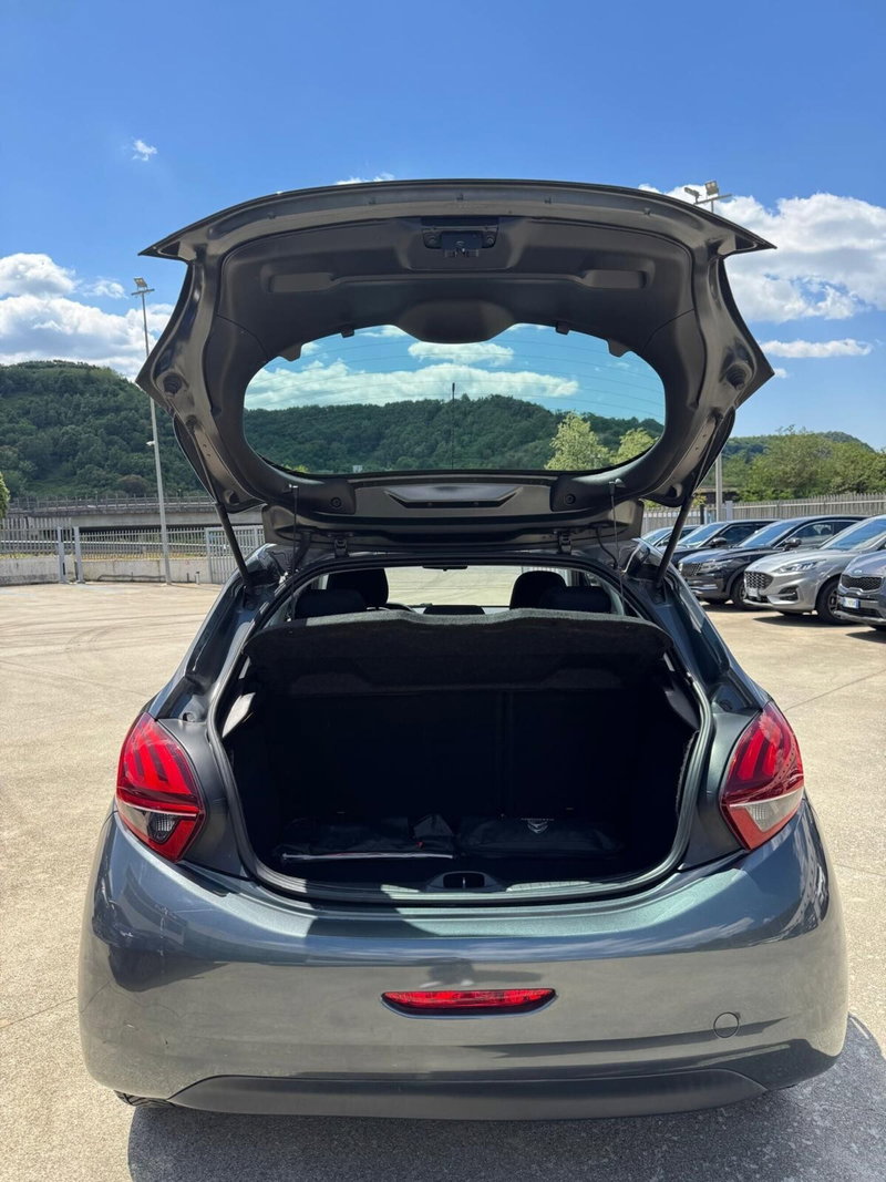 Peugeot 208 usata a Cosenza (11)