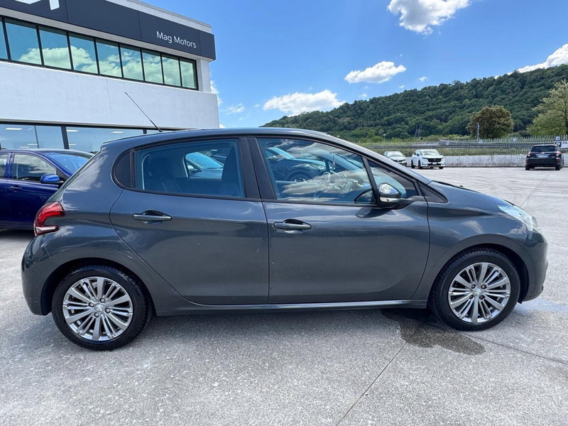 Peugeot 208 usata a Cosenza (4)