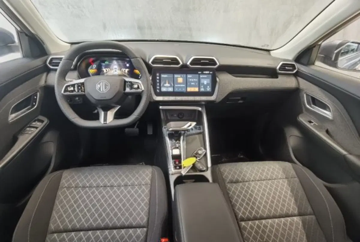Mg ZS nuova a Modena (7)