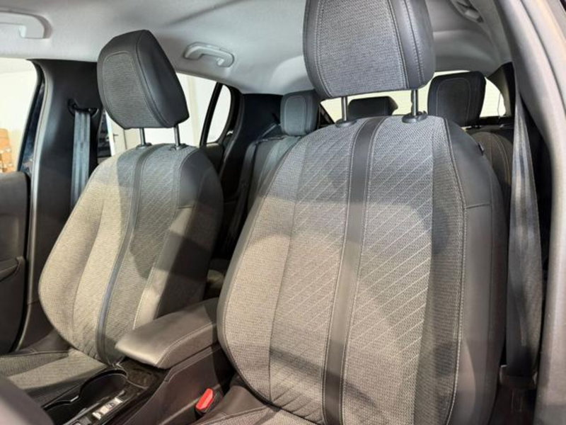 Peugeot 208 usata a Salerno (11)
