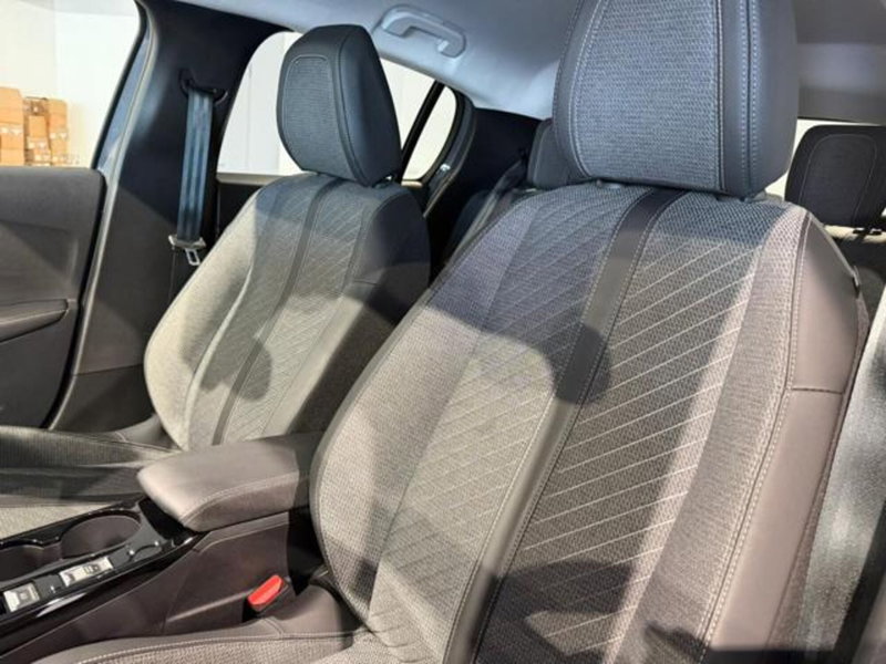 Peugeot 208 usata a Salerno (11)