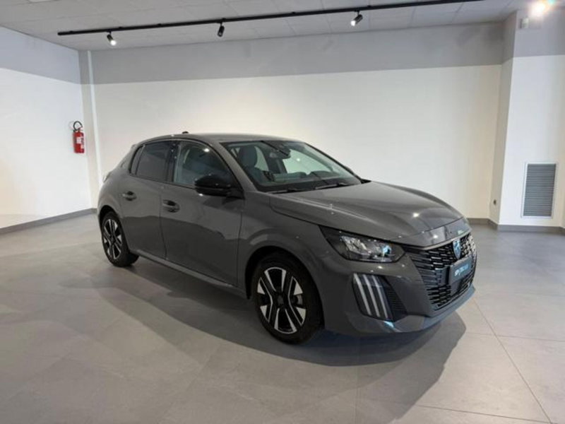 Peugeot 208 usata a Salerno (2)