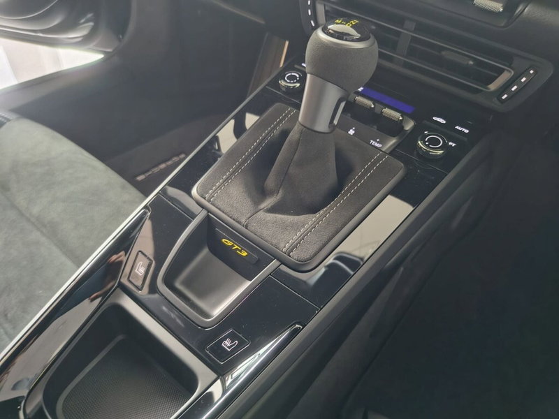 Porsche 911 Coupé nuova a Firenze (18)
