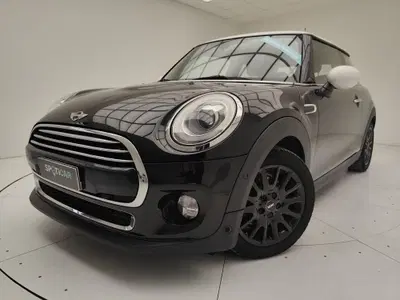 MINI Mini 1.5 Cooper Business del 2018 usata a Erba