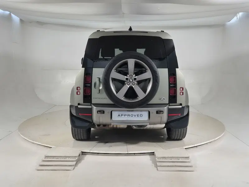 Land Rover Defender usata a Torino (7)