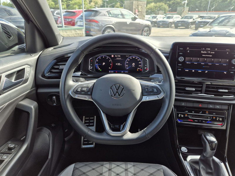 Volkswagen T-Roc usata  (16)