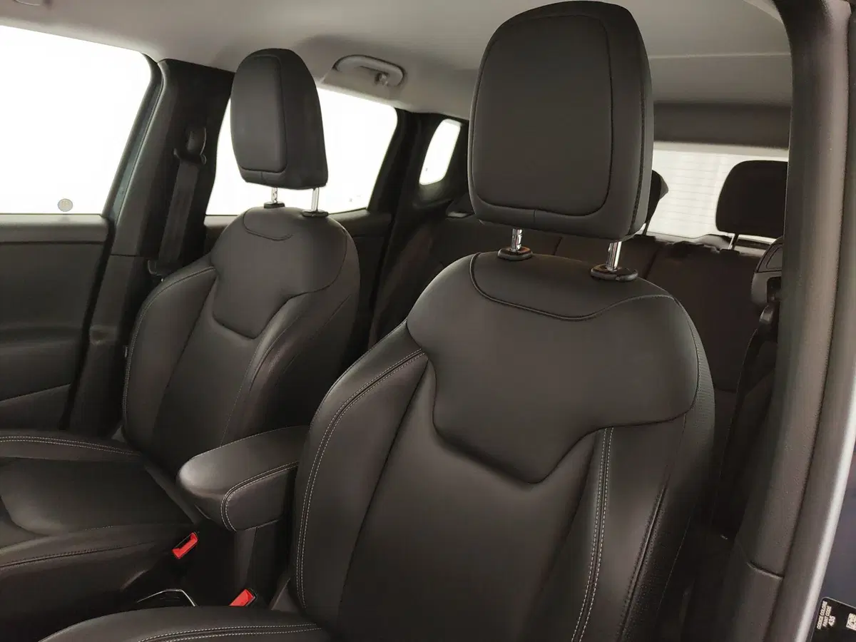 Jeep Renegade usata a Caserta (16)