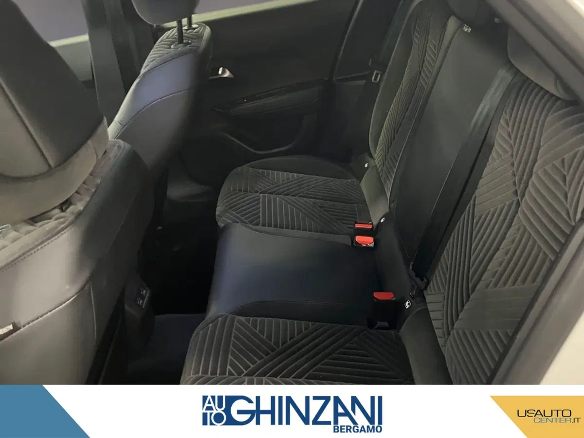 Lancia Ypsilon usata a Bergamo (7)