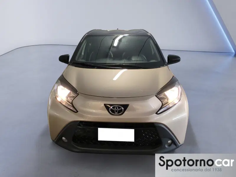 Toyota Aygo X usata a Milano (6)