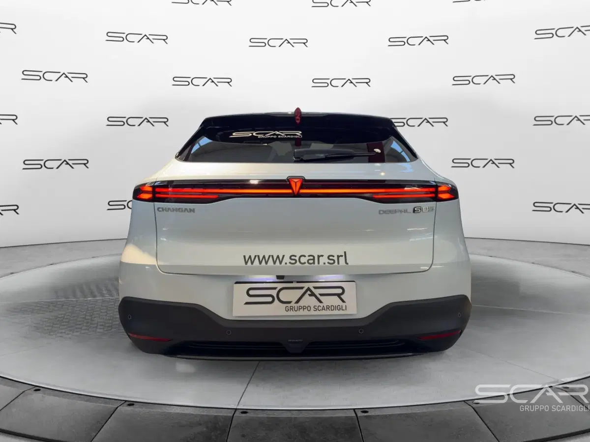 Changan Deepal S05 nuova a Livorno (8)