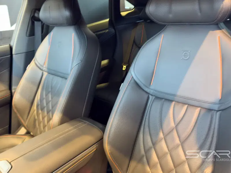 Changan Deepal S07 nuova a Livorno (17)