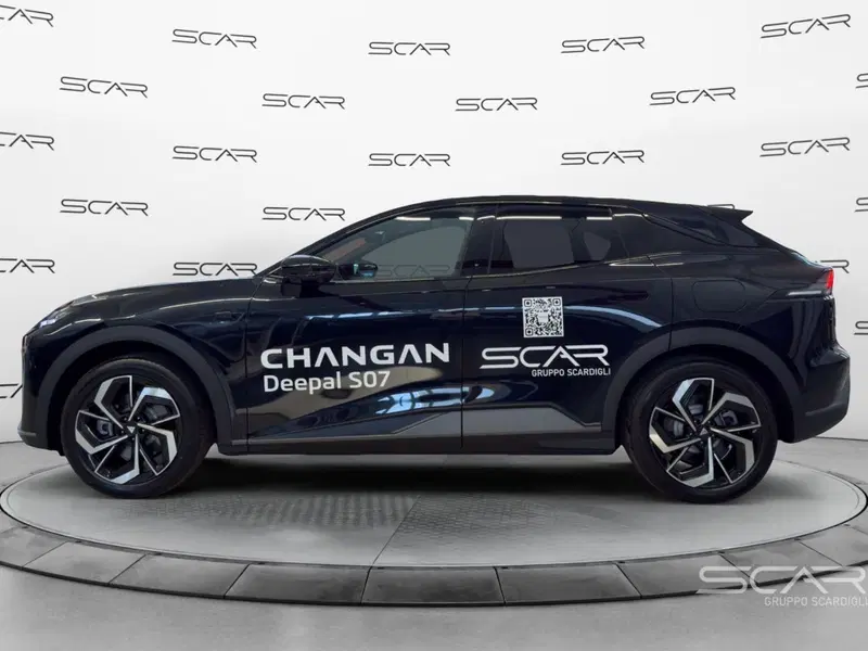 Changan Deepal S07 nuova a Livorno (6)
