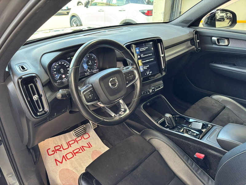 Volvo XC40 usata a Modena (11)