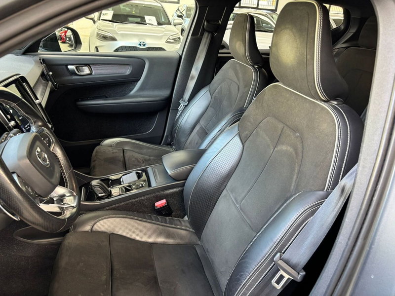 Volvo XC40 usata a Modena (13)
