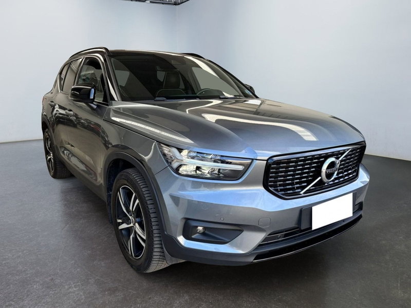 Volvo XC40 usata a Modena (3)