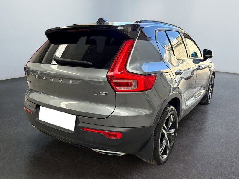 Volvo XC40 usata a Modena (8)