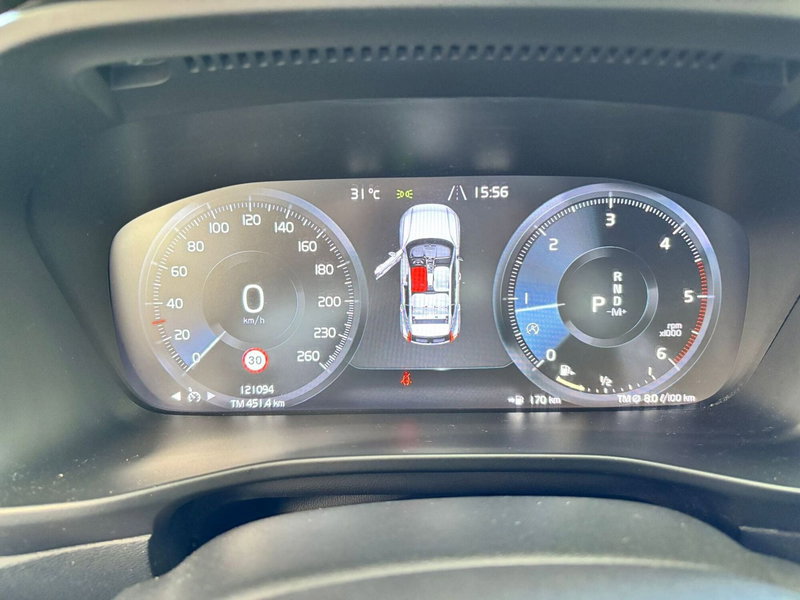 Volvo XC40 usata a Modena (9)