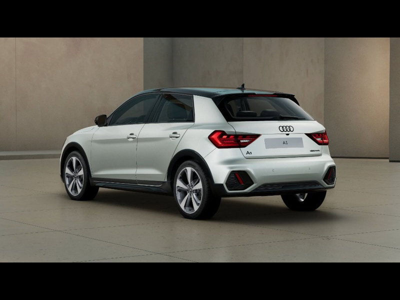 Audi A1 allstreet nuova a Livorno (3)