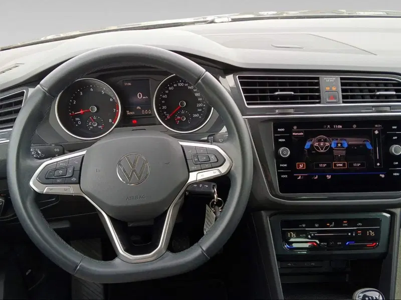Volkswagen Tiguan usata a Livorno (8)