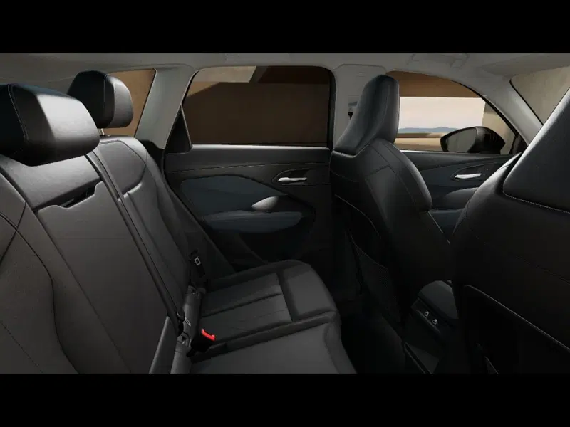 Audi Q3 Sportback nuova a Livorno (10)