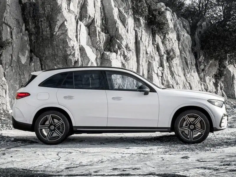 Mercedes-Benz GLC Coupé nuova a Siena (7)