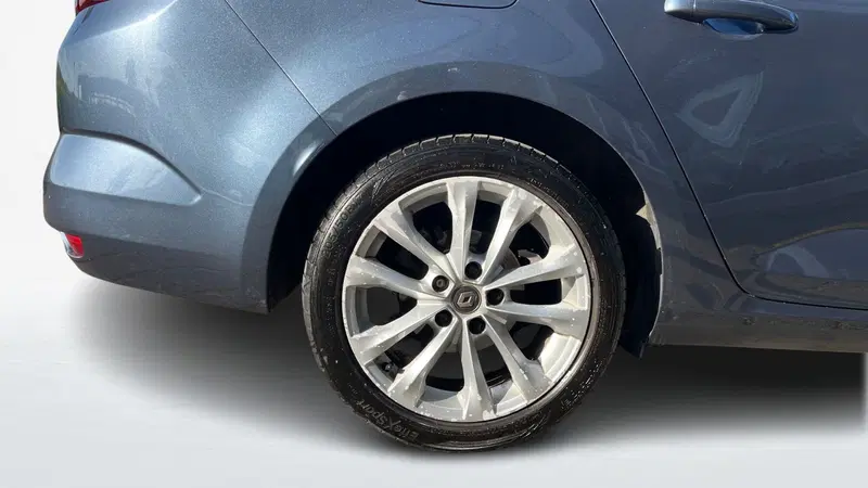 Renault Mégane SporTour usata a Catania (17)