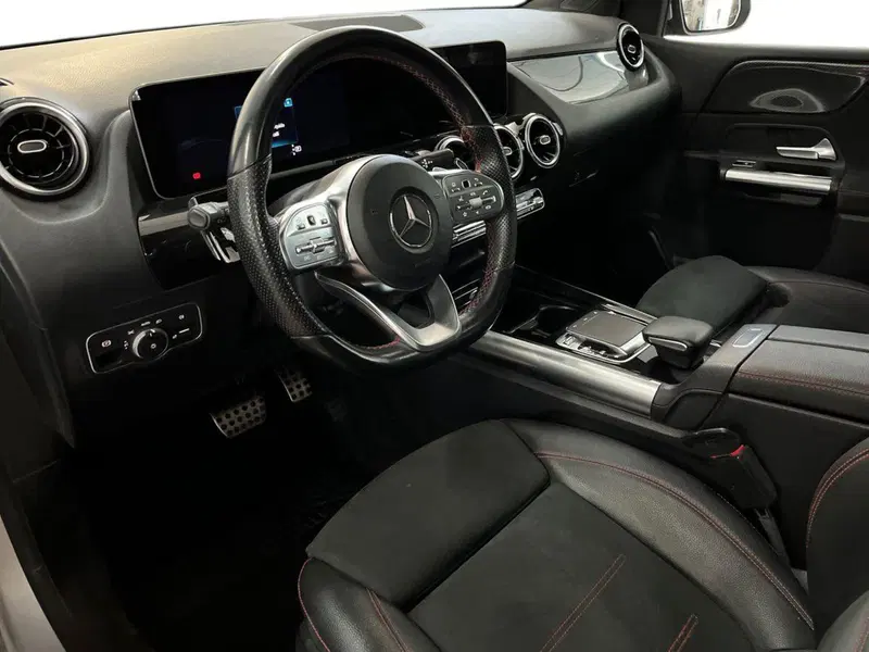Mercedes-Benz Classe B usata a Bari (10)