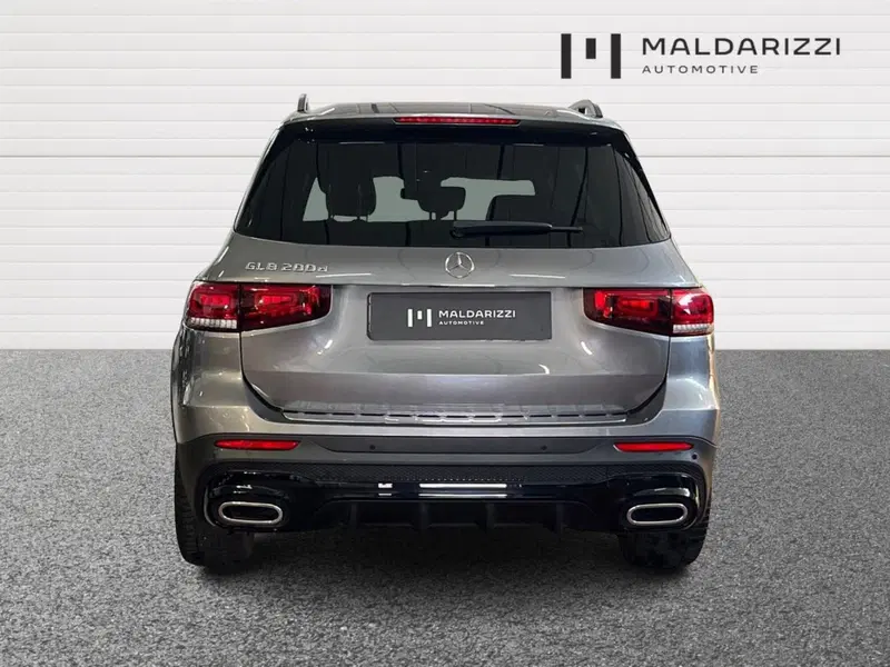 Mercedes-Benz GLB usata a Bari (3)