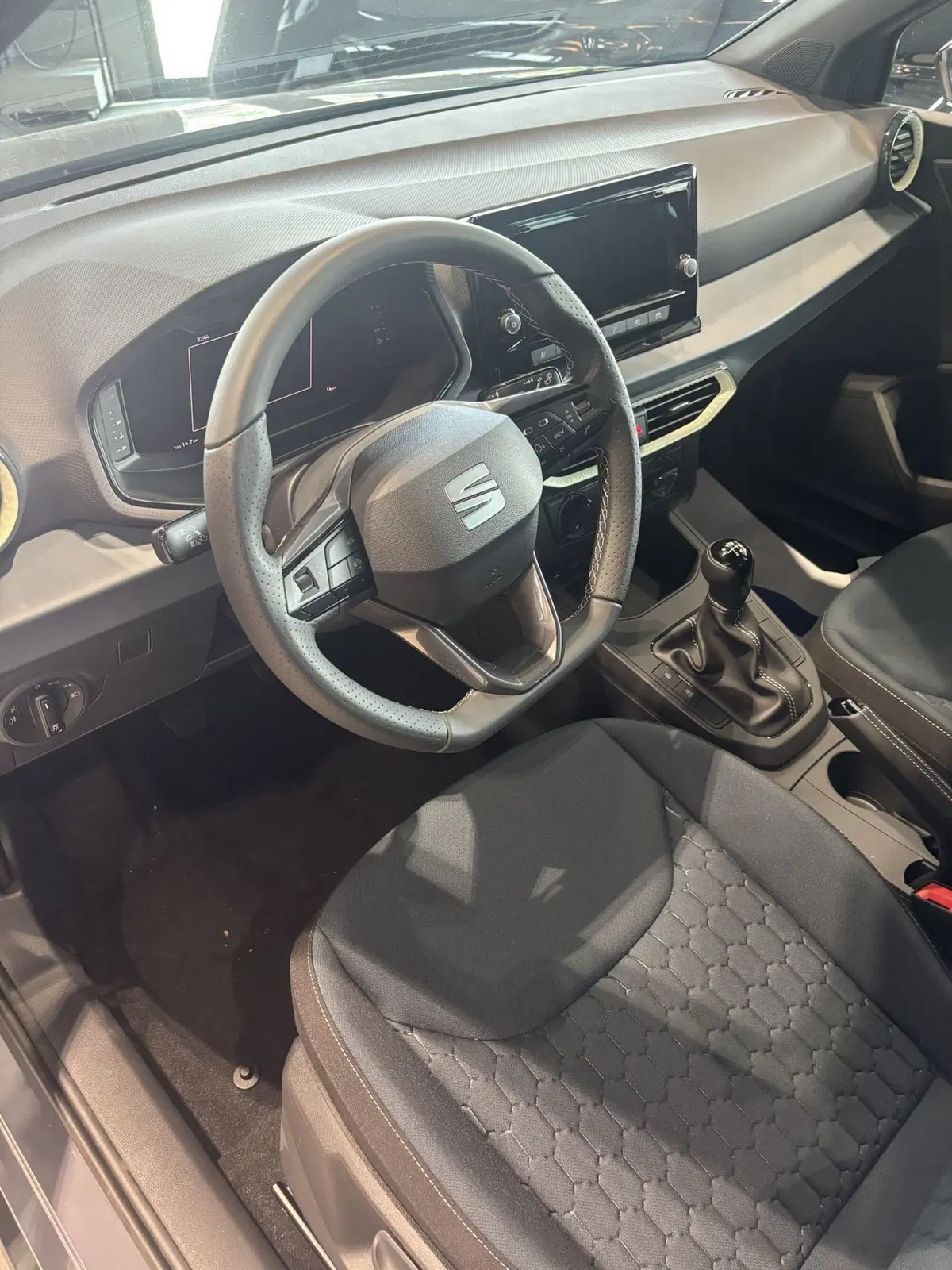 SEAT Arona nuova a Ferrara (10)