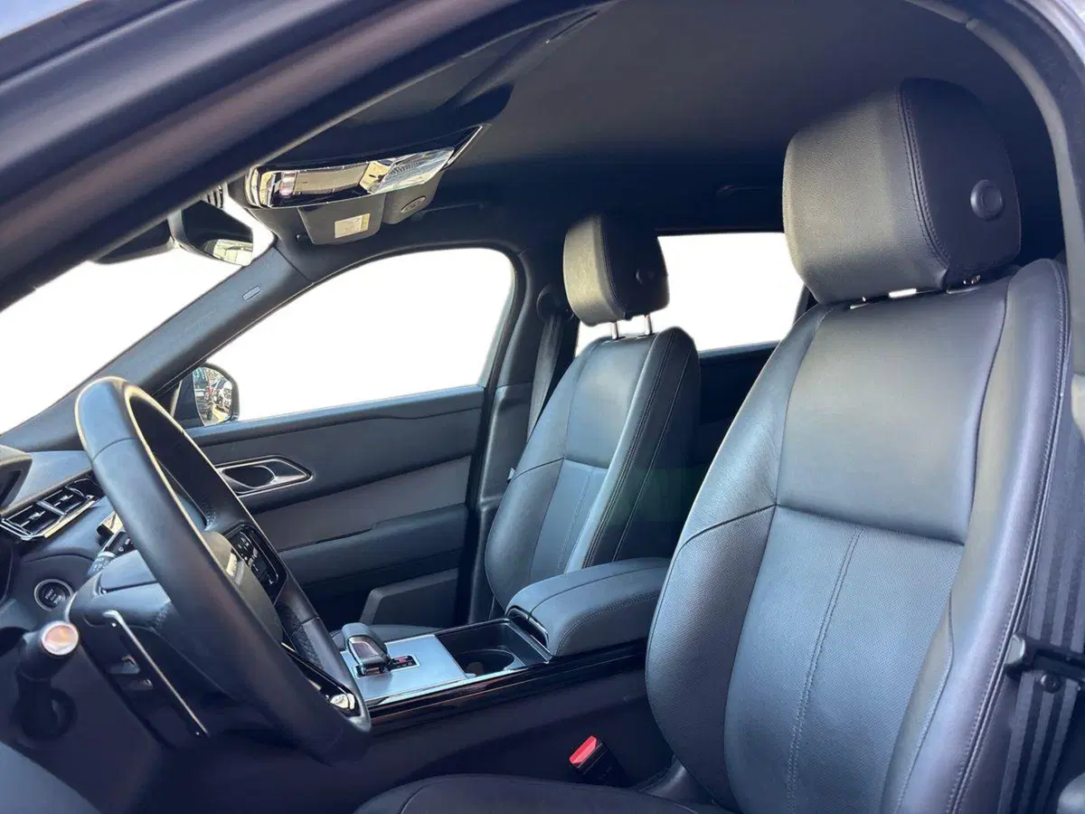 Land Rover Range Rover Velar usata a Pescara (11)