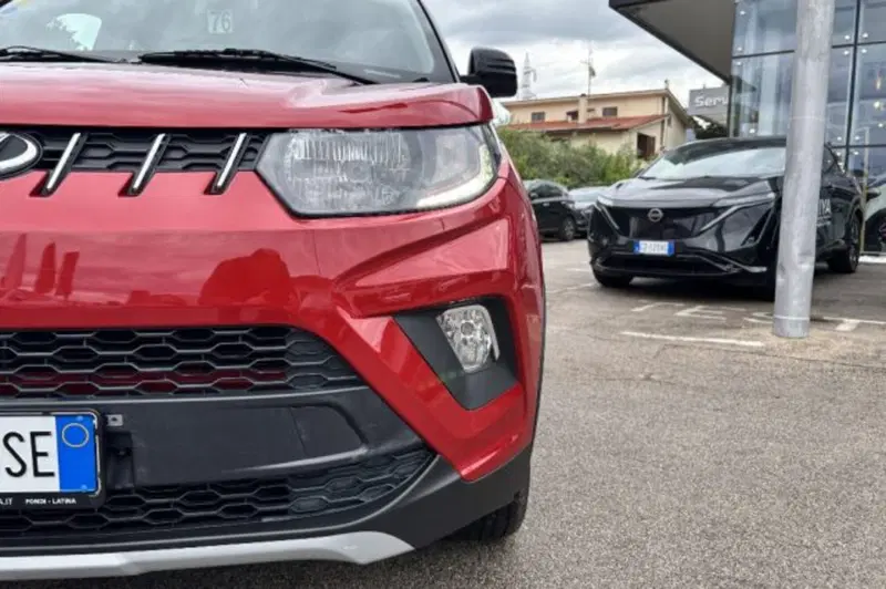 Mahindra KUV100 usata a Latina (11)