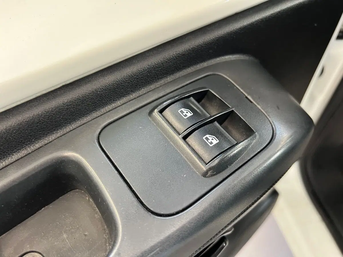 Fiat Fiorino usata a Bari (11)