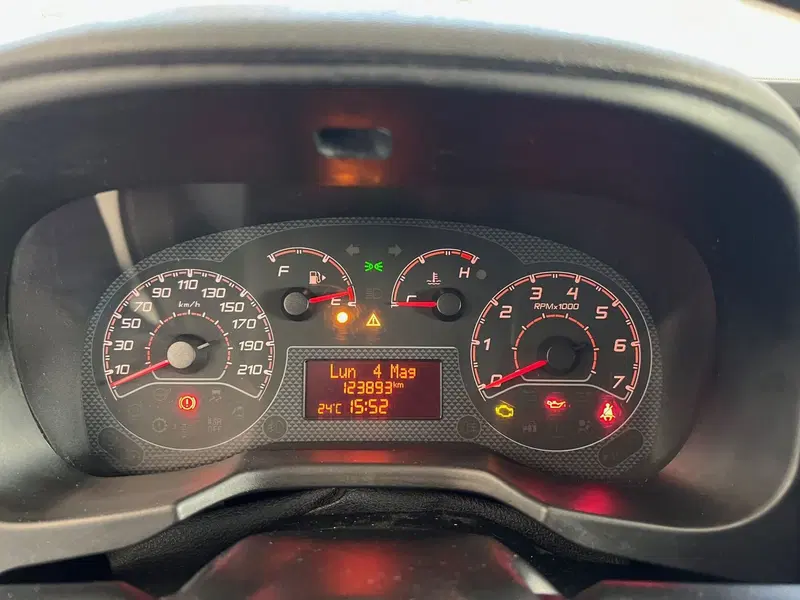 Fiat Fiorino usata a Bari (14)